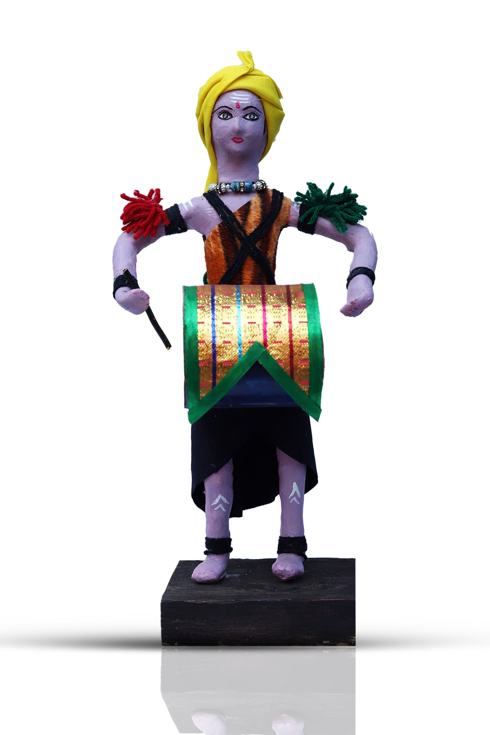 Dollu kunitha Dance Doll